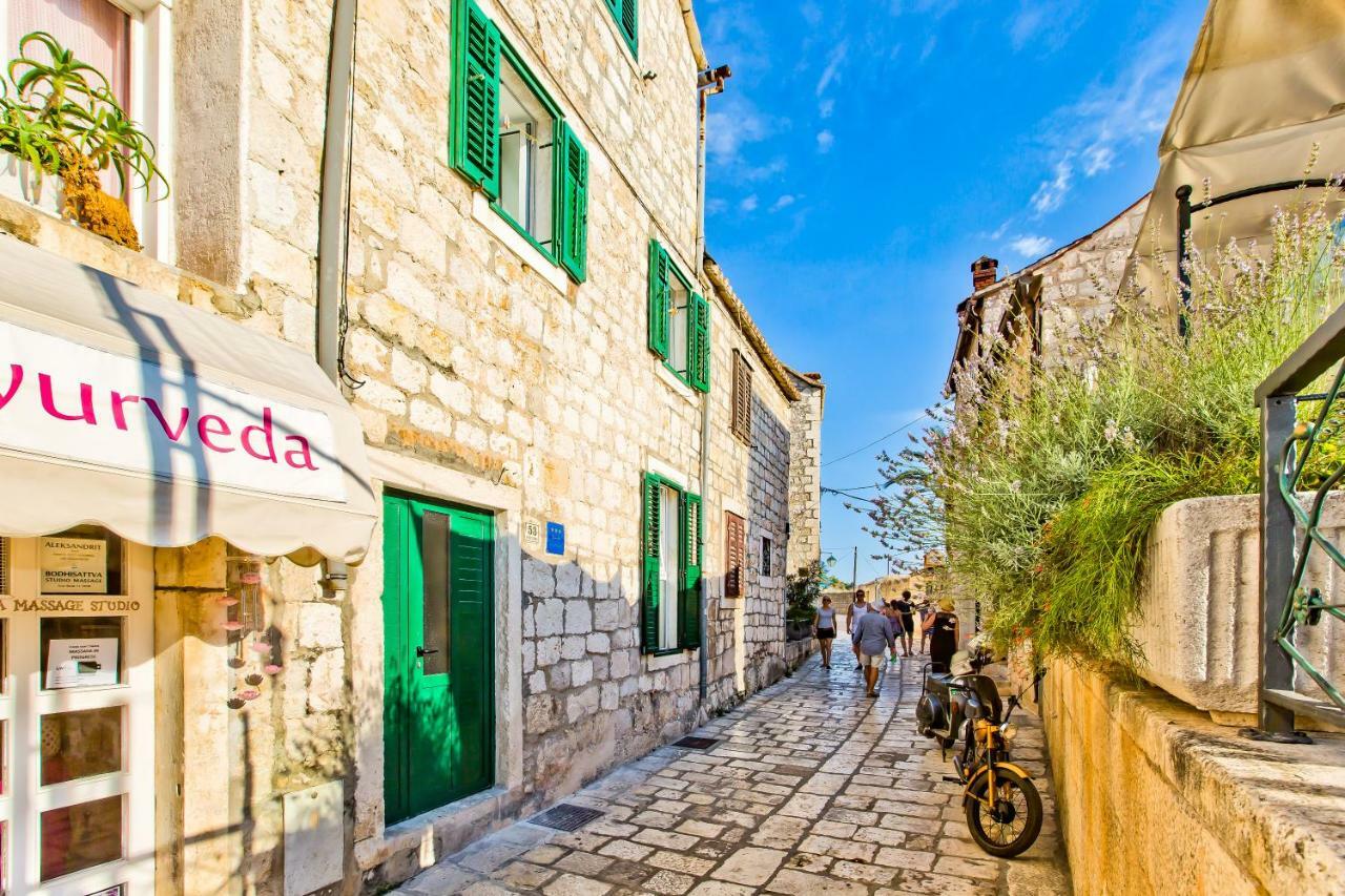 Apartment Petric Hvar Town Esterno foto